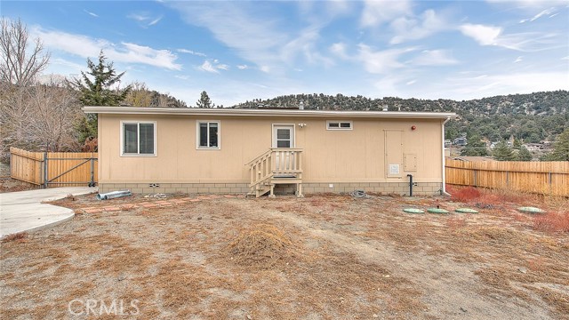 Detail Gallery Image 18 of 24 For 1033 Snowbird Rd, Wrightwood,  CA 92397 - 2 Beds | 2 Baths