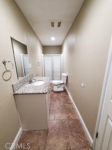 Detail Gallery Image 6 of 14 For 8849 Colorado Ave, Riverside,  CA 92503 - 3 Beds | 2/1 Baths