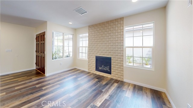 Detail Gallery Image 8 of 24 For 13960 Almetz, Sylmar,  CA 91342 - 3 Beds | 2 Baths