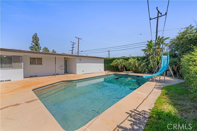 448 E Sandra Avenue, Arcadia CA: https://media.crmls.org/medias/692aacfd-cf6e-4347-a389-e320f473eb64.jpg