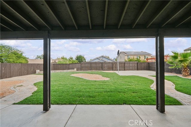 6 Bed Home for Sale in Victorville, California
