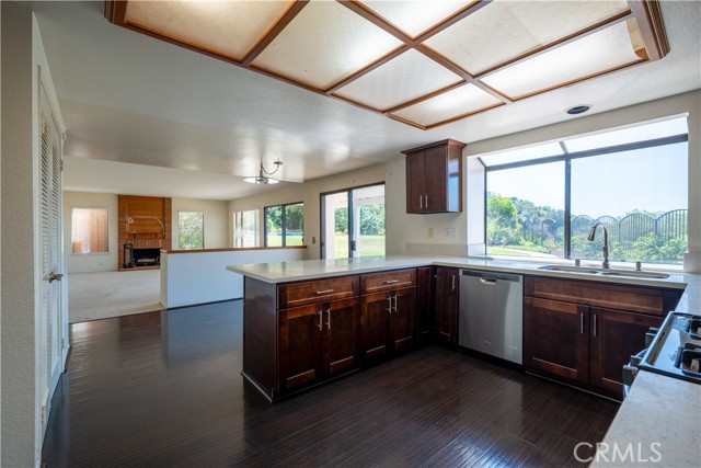 1133 Promontory Place, West Covina CA: https://media.crmls.org/medias/692b3c63-fc7b-4c46-b69c-756902d7aadb.jpg