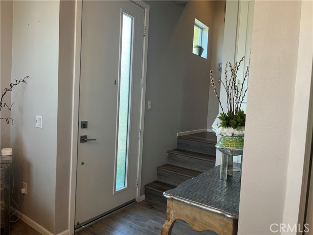 1038 Savi Drive, Corona CA: https://media.crmls.org/medias/692b57ed-b5d9-45b7-bb34-73a2e6b702ad.jpg