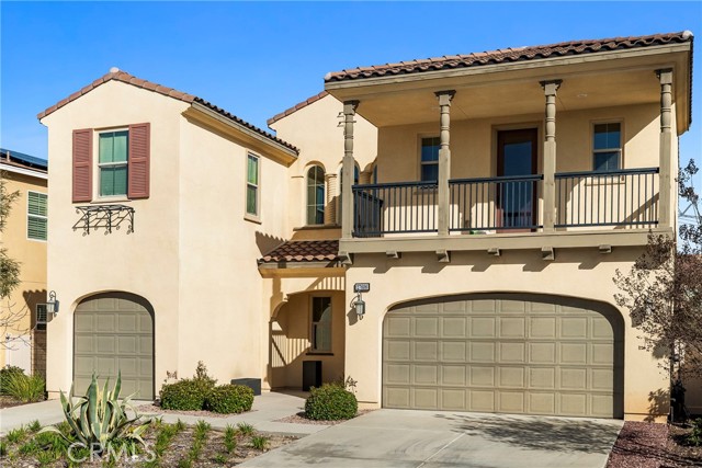 Detail Gallery Image 2 of 39 For 27606 Skylark Ln, Saugus,  CA 91350 - 5 Beds | 5/1 Baths
