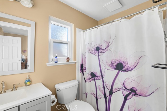 Detail Gallery Image 6 of 11 For 1639 Wade Dr, Paso Robles,  CA 93446 - 3 Beds | 1/1 Baths