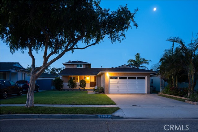2802 Fisk Lane, Redondo Beach, California 90278, 4 Bedrooms Bedrooms, ,2 BathroomsBathrooms,Residential,Sold,Fisk,SB22073737