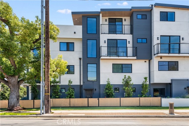 Detail Gallery Image 46 of 50 For 6050 E Burwood Ave, Los Angeles,  CA 90042 - 4 Beds | 4/1 Baths