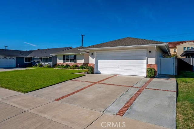 Image 2 for 19411 Pitcairn Ln, Huntington Beach, CA 92646