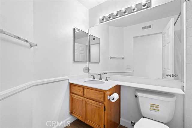 Detail Gallery Image 16 of 27 For 28082 Somerset, Mission Viejo,  CA 92692 - 4 Beds | 2/1 Baths