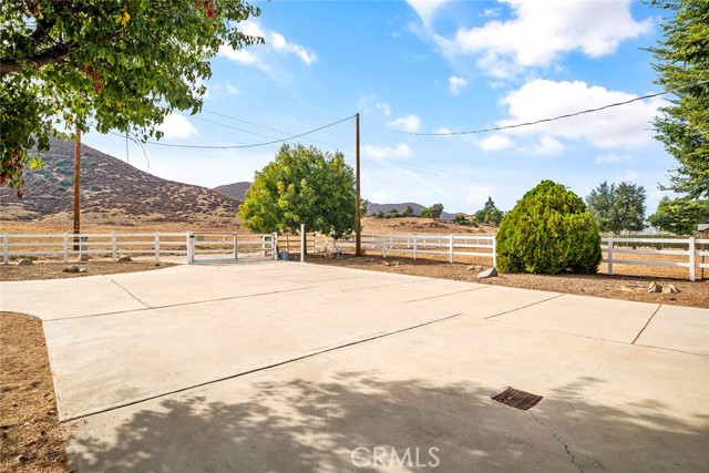 Detail Gallery Image 39 of 74 For 28736 Warren Rd, Hemet,  CA 92545 - 4 Beds | 3/1 Baths