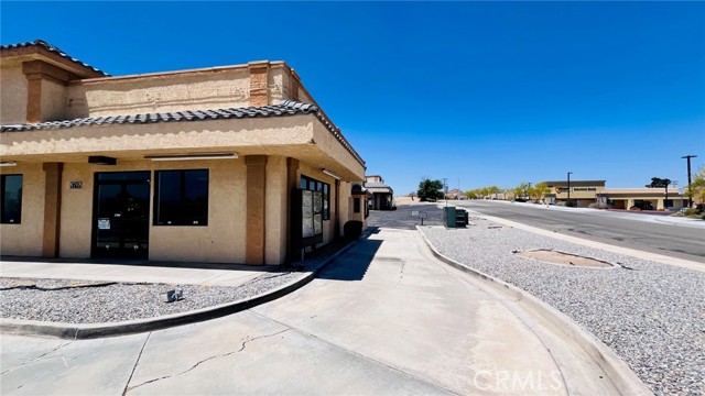  Commercial for Sale in Apple Valley, California