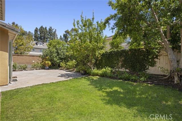 37 Pheasant Creek, Irvine CA: https://media.crmls.org/medias/69321faa-1ca6-41ce-9b11-23f50311bc34.jpg