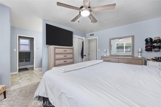 2105 Jason St, Bakersfield CA: https://media.crmls.org/medias/6933d85f-c836-4436-84c5-69f873570f03.jpg