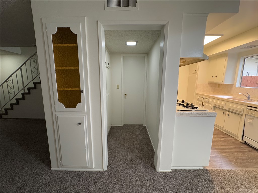 Detail Gallery Image 9 of 24 For 148 California St #C,  Arcadia,  CA 91006 - 2 Beds | 2 Baths