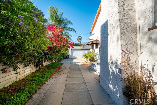 Detail Gallery Image 10 of 16 For 1437 N Sierra Bonita Ave, Pasadena,  CA 91104 - 2 Beds | 1 Baths