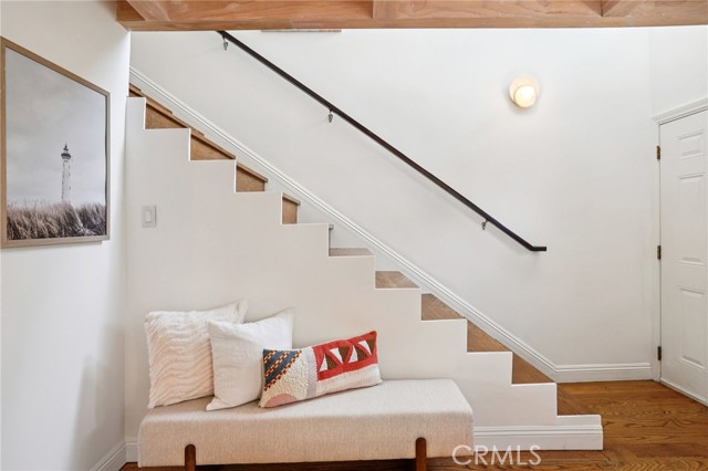 Detail Gallery Image 12 of 31 For 3101 5th St #3,  Santa Monica,  CA 90405 - 2 Beds | 1/1 Baths