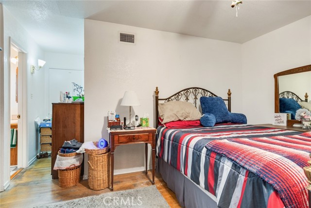 Detail Gallery Image 17 of 28 For 1242 N Dalton Ave, Azusa,  CA 91702 - 4 Beds | 2 Baths