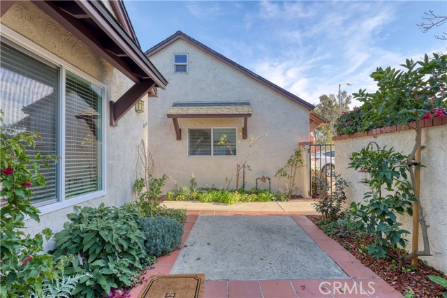 Detail Gallery Image 5 of 30 For 1044 Vista De Los Collados, San Luis Obispo,  CA 93405 - 4 Beds | 2 Baths