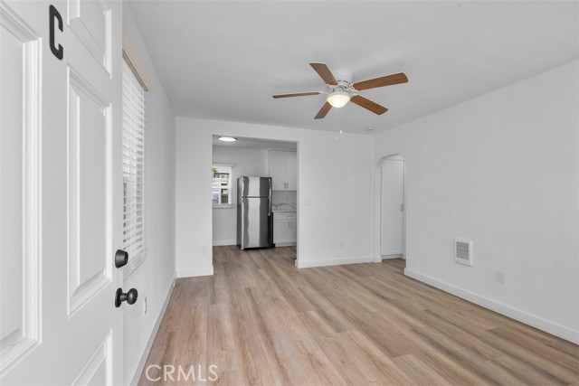 908 Manhattan Avenue, Hermosa Beach CA: https://media.crmls.org/medias/693752aa-a9b7-4887-8f1a-0b73d63d7a9e.jpg