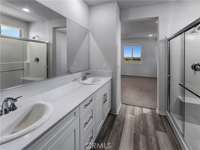 Detail Gallery Image 3 of 7 For 28419 Campos De Flores, Temecula,  CA 92591 - 3 Beds | 2/1 Baths
