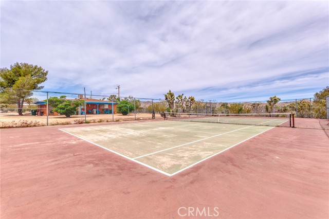 Detail Gallery Image 4 of 35 For 7625 Joshua View, Yucca Valley,  CA 92284 - 2 Beds | 1 Baths