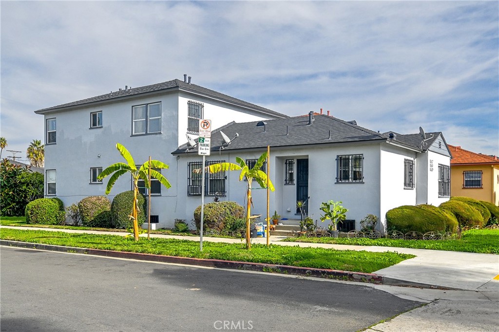 4427 Exposition Boulevard