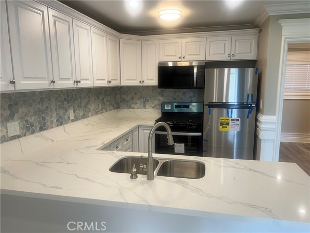 22059 Newport, Grand Terrace CA: https://media.crmls.org/medias/693932db-958e-4dd2-a099-faf4ecdec48e.jpg