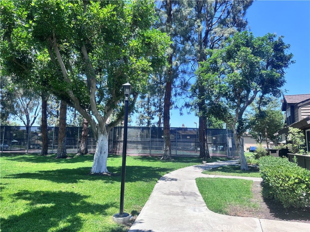 https://media.crmls.org/medias/693a09a6-d39b-45c5-a967-15a09ad91031.jpg?preset=X-Large