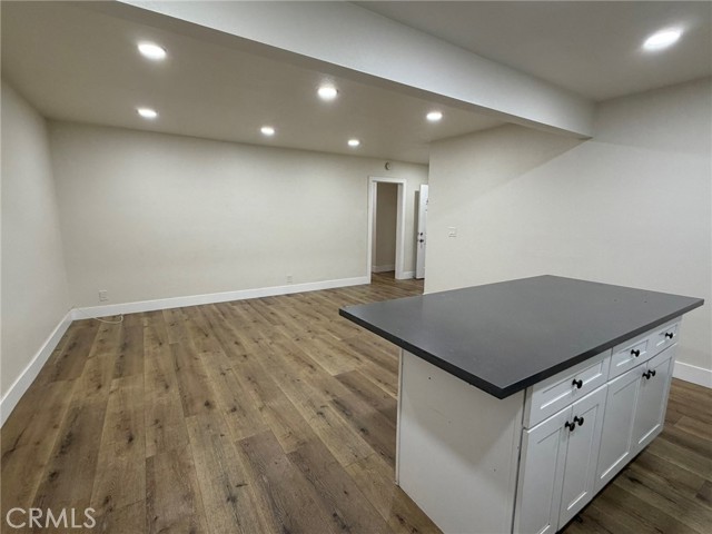 Detail Gallery Image 6 of 16 For 4721 W Oakfield Ave #1,  Santa Ana,  CA 92703 - 4 Beds | 2 Baths