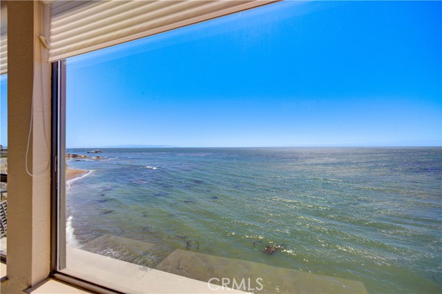 Detail Gallery Image 8 of 40 For 2091 Shoreline Dr, Pismo Beach,  CA 93449 - 3 Beds | 2/1 Baths