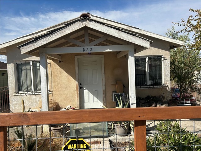 Detail Gallery Image 1 of 3 For 533 E. Frederick St, Barstow,  CA 92311 - 2 Beds | 1 Baths