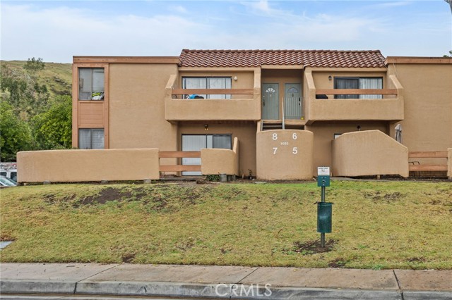 Front Image Thumbnail for CRIG26034354