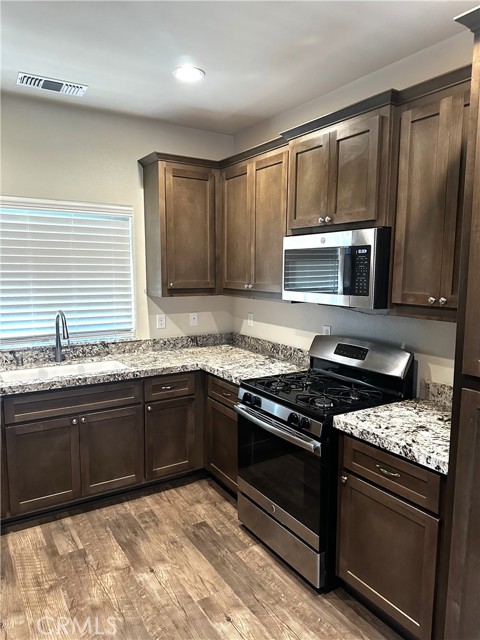 16 Petaluma Court, Chico CA: https://media.crmls.org/medias/693d7ec5-9349-4aeb-8711-170889ad948c.jpg