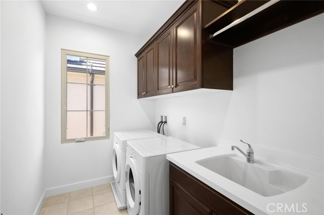 Detail Gallery Image 27 of 28 For 52 Acorn Glen, Irvine,  CA 92620 - 4 Beds | 3/1 Baths