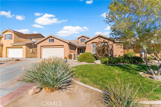 Detail Gallery Image 3 of 45 For 3025 Neary Ct, Rosamond,  CA 93560 - 4 Beds | 3 Baths