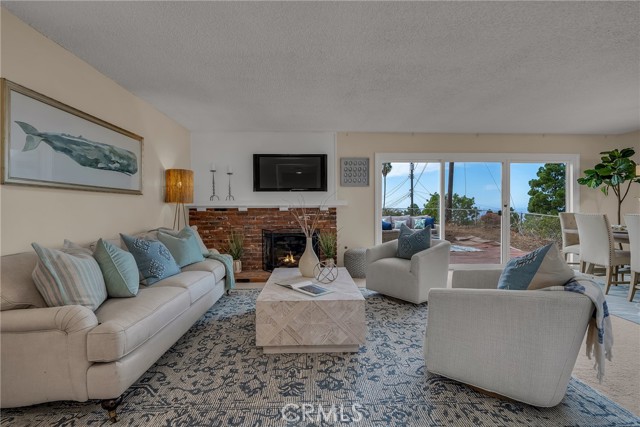 Detail Gallery Image 13 of 31 For 28845 Briarhurst Dr, Rancho Palos Verdes,  CA 90275 - 3 Beds | 2 Baths
