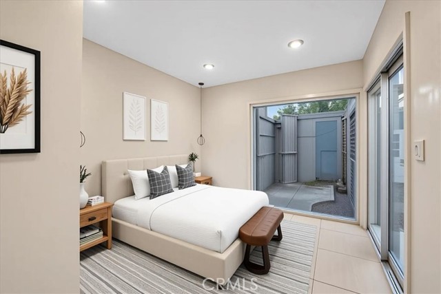 Detail Gallery Image 5 of 47 For 1301 N Orange Grove Ave, West Hollywood,  CA 90046 - 4 Beds | 3 Baths