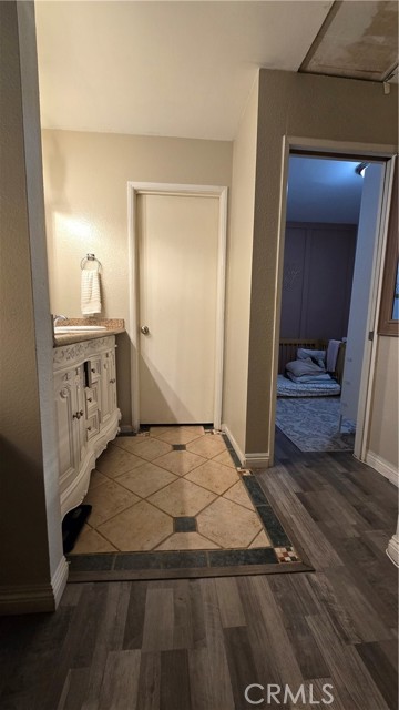 Detail Gallery Image 19 of 27 For 1772 Dumitru #B,  Corona,  CA 92881 - 2 Beds | 2/1 Baths