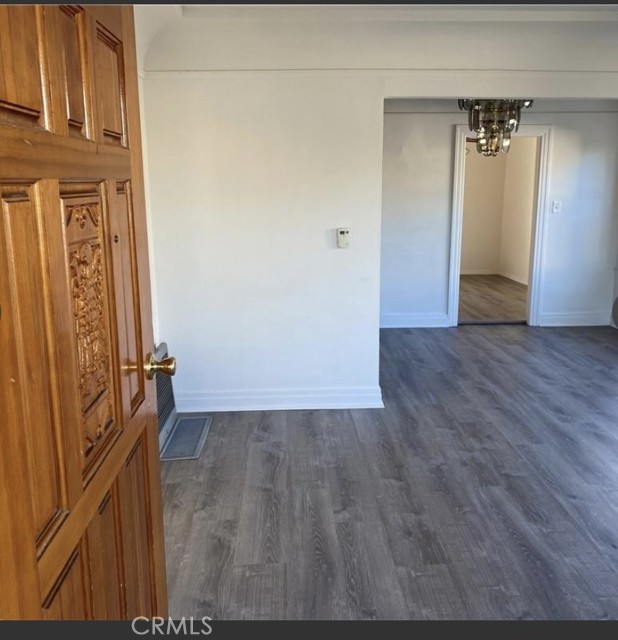 Detail Gallery Image 3 of 8 For 3112 Cudahy, Huntington Park,  CA 90255 - – Beds | – Baths