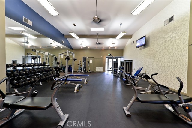 Detail Gallery Image 18 of 25 For 5535 Canoga Ave #218,  Woodland Hills,  CA 91367 - 1 Beds | 1 Baths