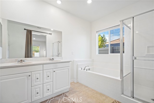 Detail Gallery Image 25 of 66 For 8044 Country Mile Ln, Riverside,  CA 92507 - 5 Beds | 3/1 Baths