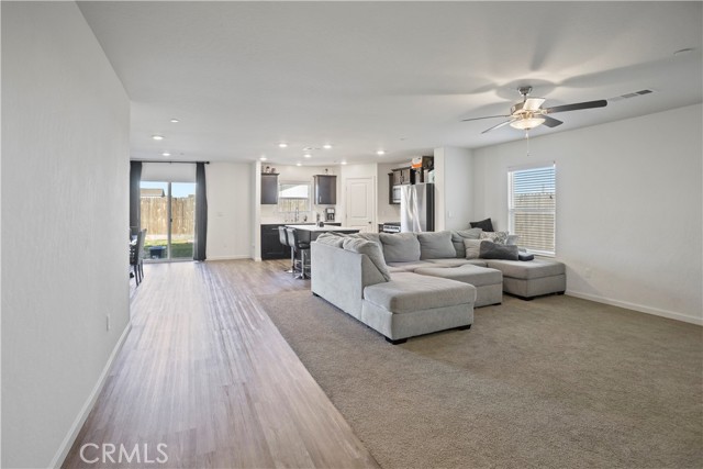 Detail Gallery Image 3 of 25 For 4089 Bayonet, Merced,  CA 95348 - 4 Beds | 3 Baths