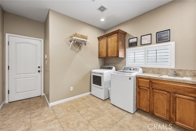 Detail Gallery Image 73 of 75 For 205 Somerford Ct, Bakersfield,  CA 93312 - 5 Beds | 4 Baths