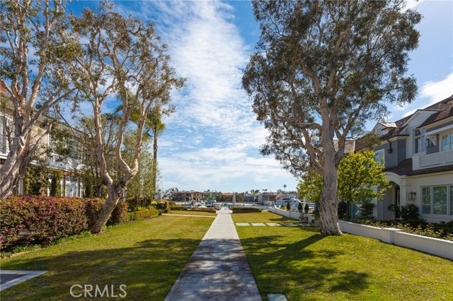 Detail Gallery Image 44 of 55 For 14 Beacon Bay, Newport Beach,  CA 92660 - 4 Beds | 4/1 Baths