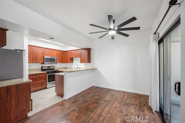 4822 Tiara, Huntington Beach CA: https://media.crmls.org/medias/6945174c-cfe3-46fb-8c64-9c0bed902773.jpg