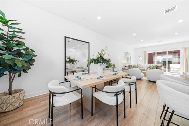 Detail Gallery Image 21 of 62 For 344 Tank, Irvine,  CA 92618 - 3 Beds | 3/1 Baths