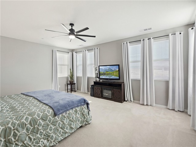 Detail Gallery Image 18 of 46 For 20818 Red Sky Ct, Saugus,  CA 91350 - 4 Beds | 4 Baths