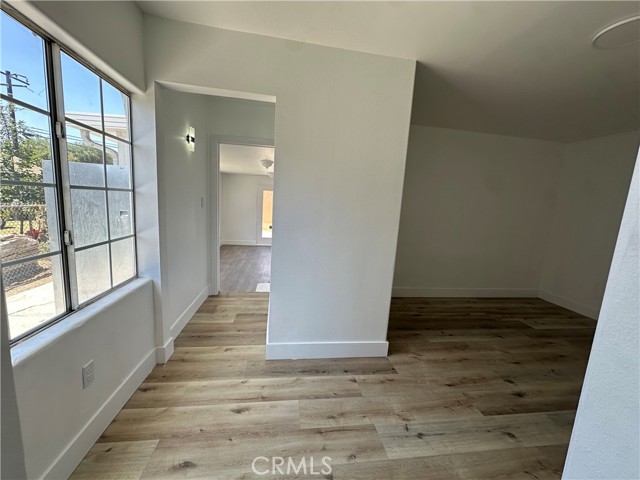 12219 S Main Street, Los Angeles CA: https://media.crmls.org/medias/6947892e-26c8-419d-aa16-0a12992da510.jpg