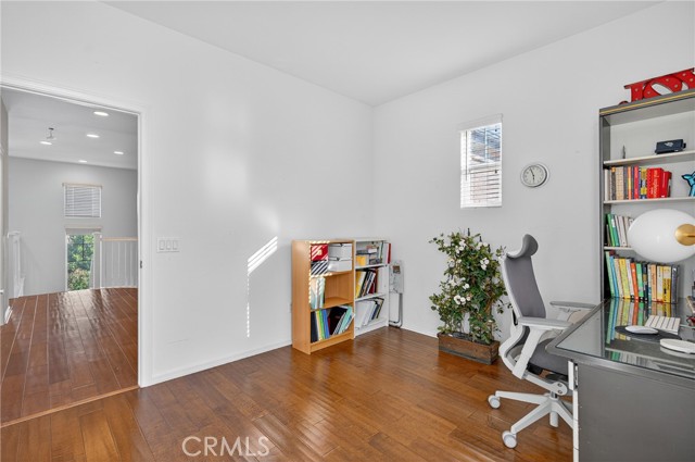 Image 30 of 46 For 26812 Peppertree Drive