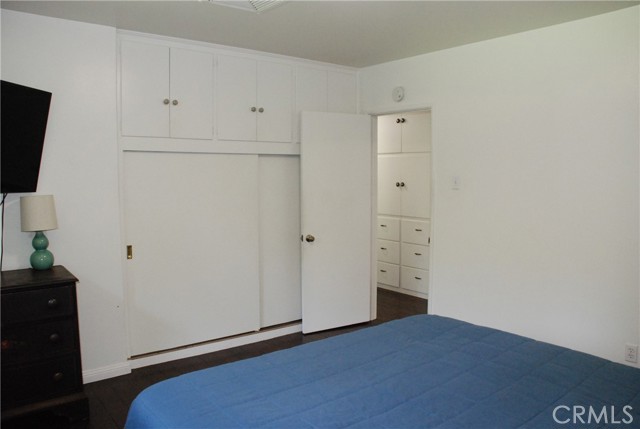 360 Campbell Avenue, Redlands CA: https://media.crmls.org/medias/69482661-ffc9-4f01-b639-fbe8ff2856ef.jpg